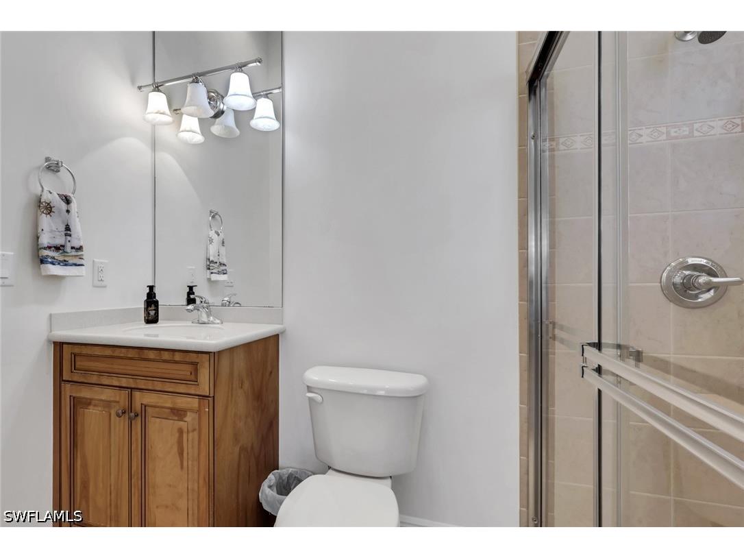 10233 Avonleigh Drive Bonita Springs FL 34135 226021670 image12