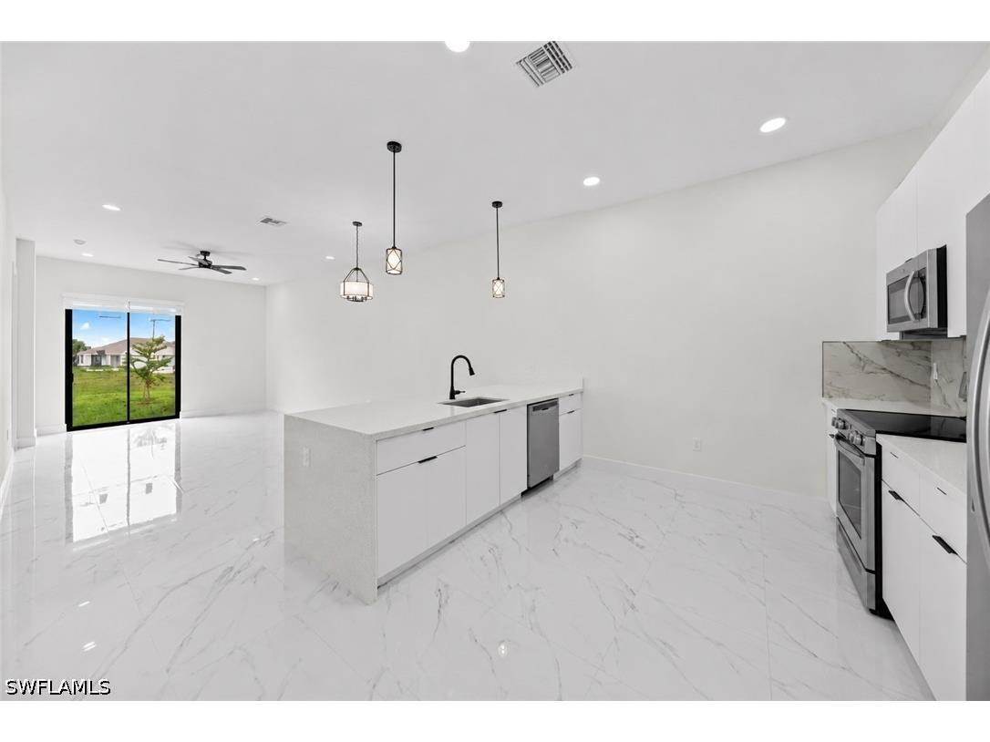 1024/1026 Diplomat Parkway E Cape Coral FL 33909 226011705 image10