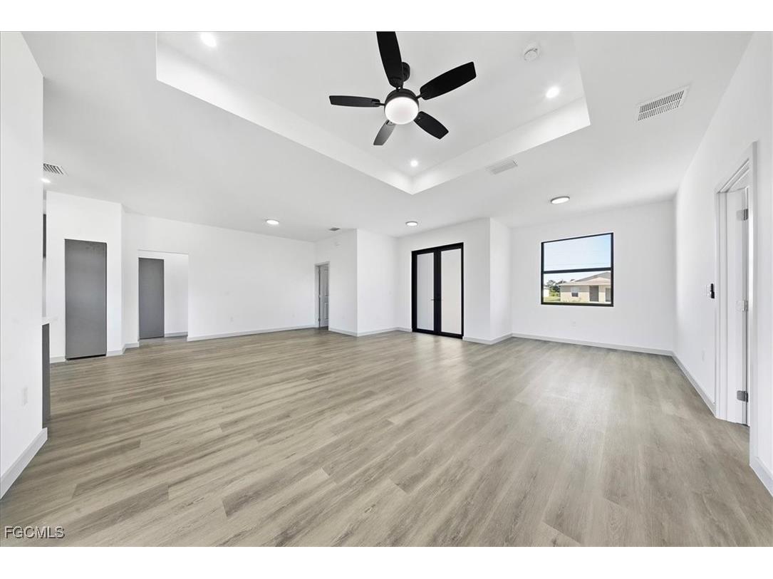 1024 Halby Avenue S Lehigh Acres FL 33974 2025020867 image8