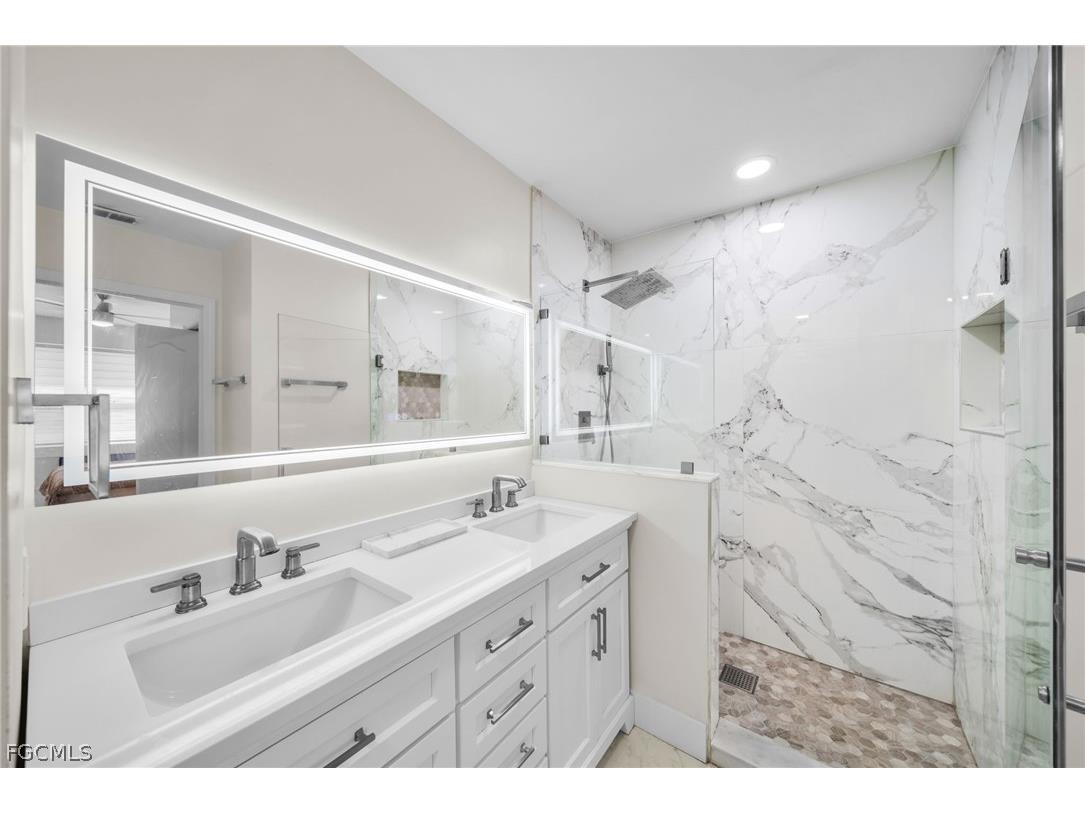 1024 Mainsail Drive #512 Naples FL 34114 2026011914 image12