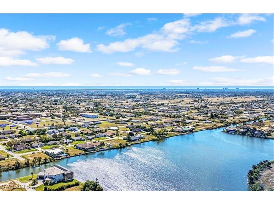 1024 NE 23rd Terrace Cape Coral FL 33909 2025002152 image1