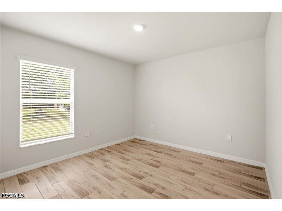 1024 NE 33rd Lane Cape Coral FL 33909 2026024718 image21