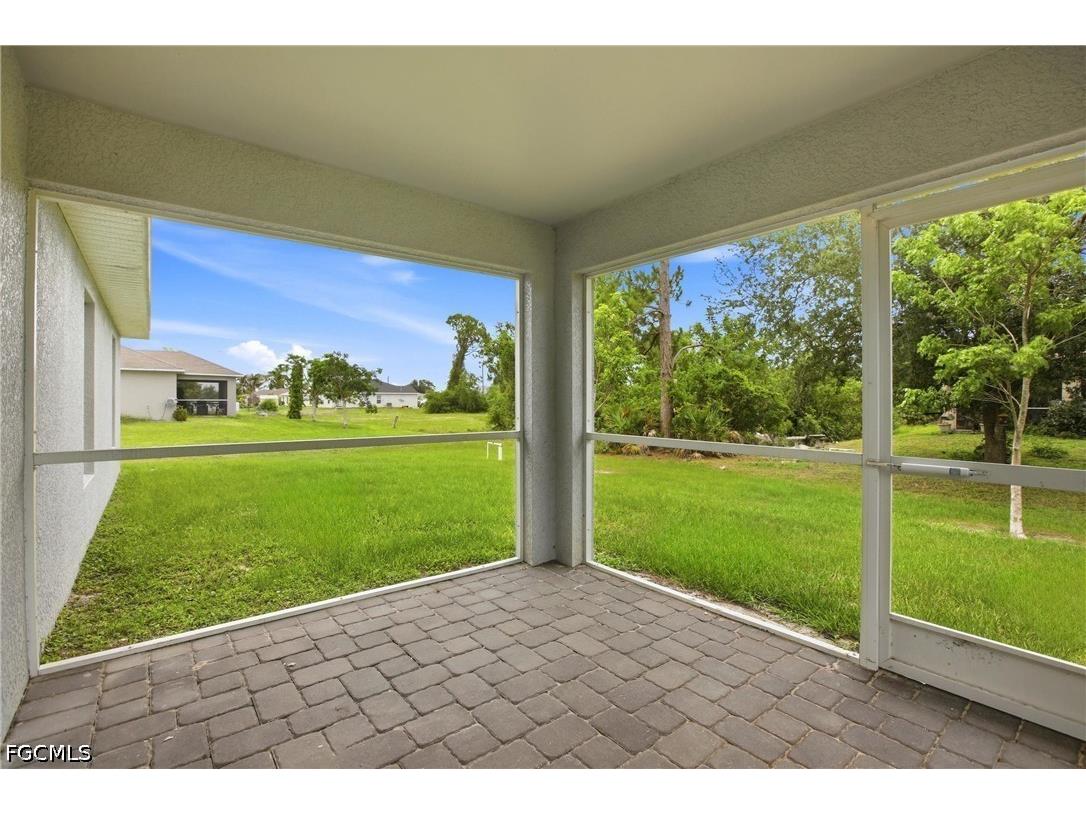 1024 NE 33rd Lane Cape Coral FL 33909 2026024718 image43