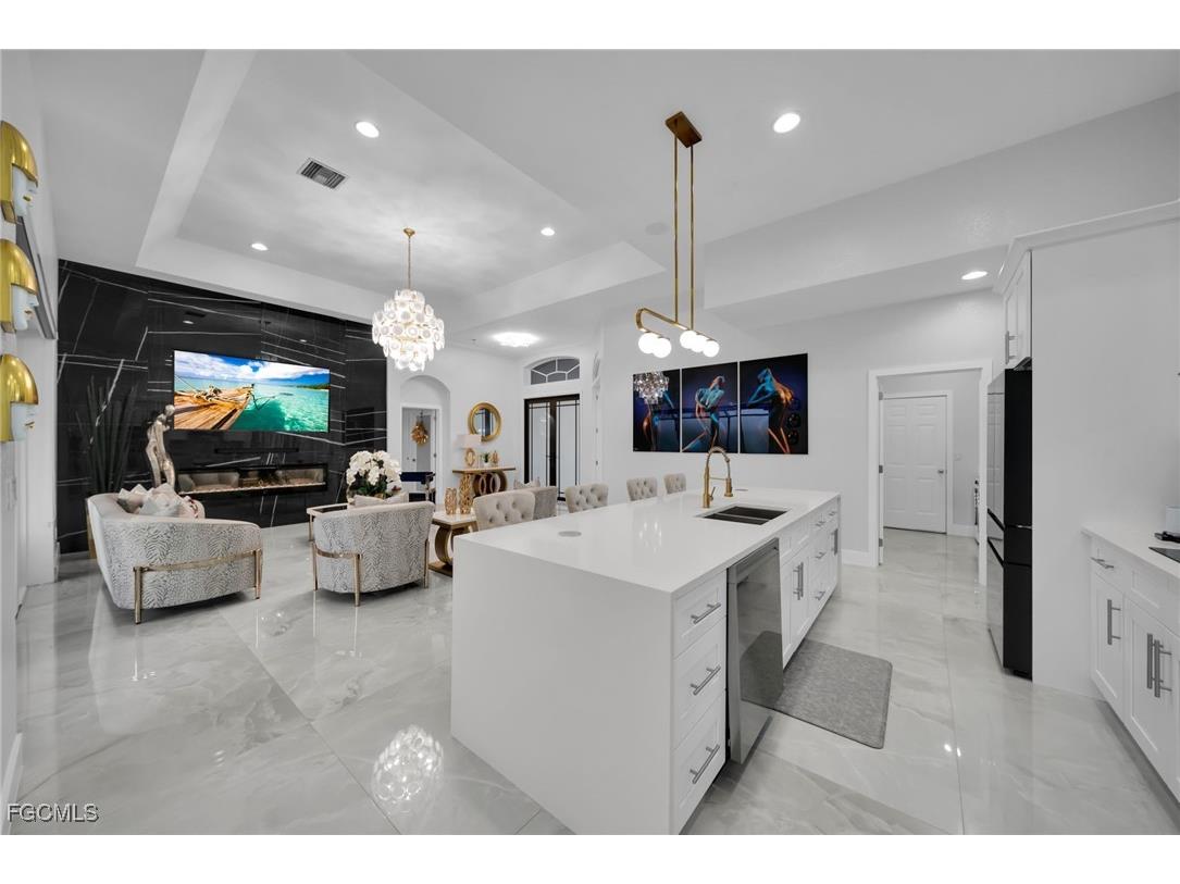 1024 NW 23rd Avenue Cape Coral FL 33993 2025023923 image17