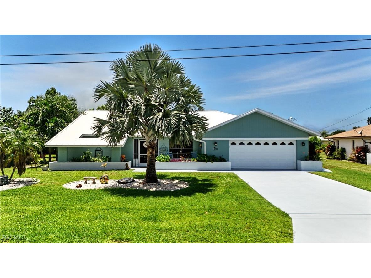 1024 SE 18th Place Cape Coral FL 33990 2025003508 image1