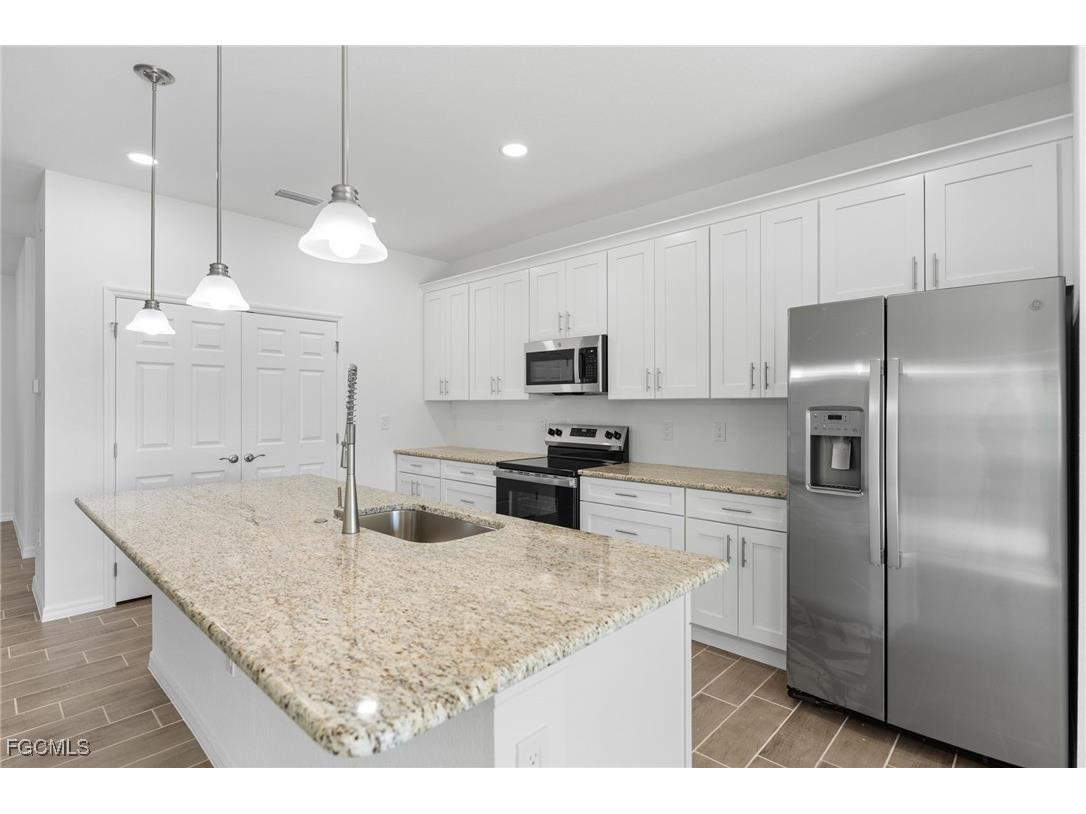 1024 SW 1st Street Cape Coral FL 33991 2026006361 image10