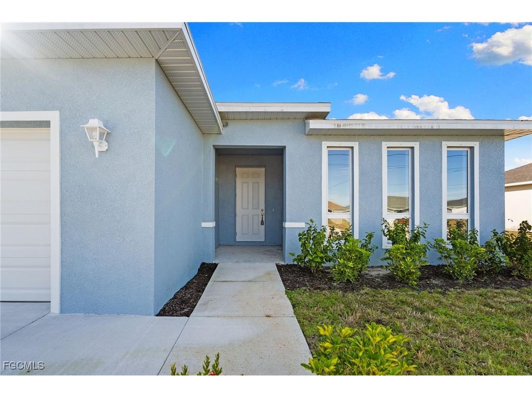1024 SW 1st Street Cape Coral FL 33991 2026006361 image4