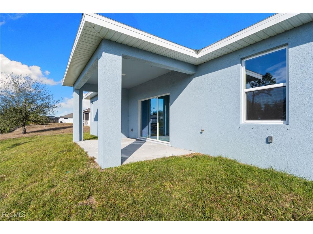1024 SW 1st Street Cape Coral FL 33991 2026006361 image41