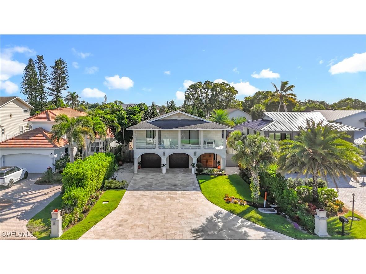 10242 Vanderbilt Drive Naples FL 34108 225075785 image13