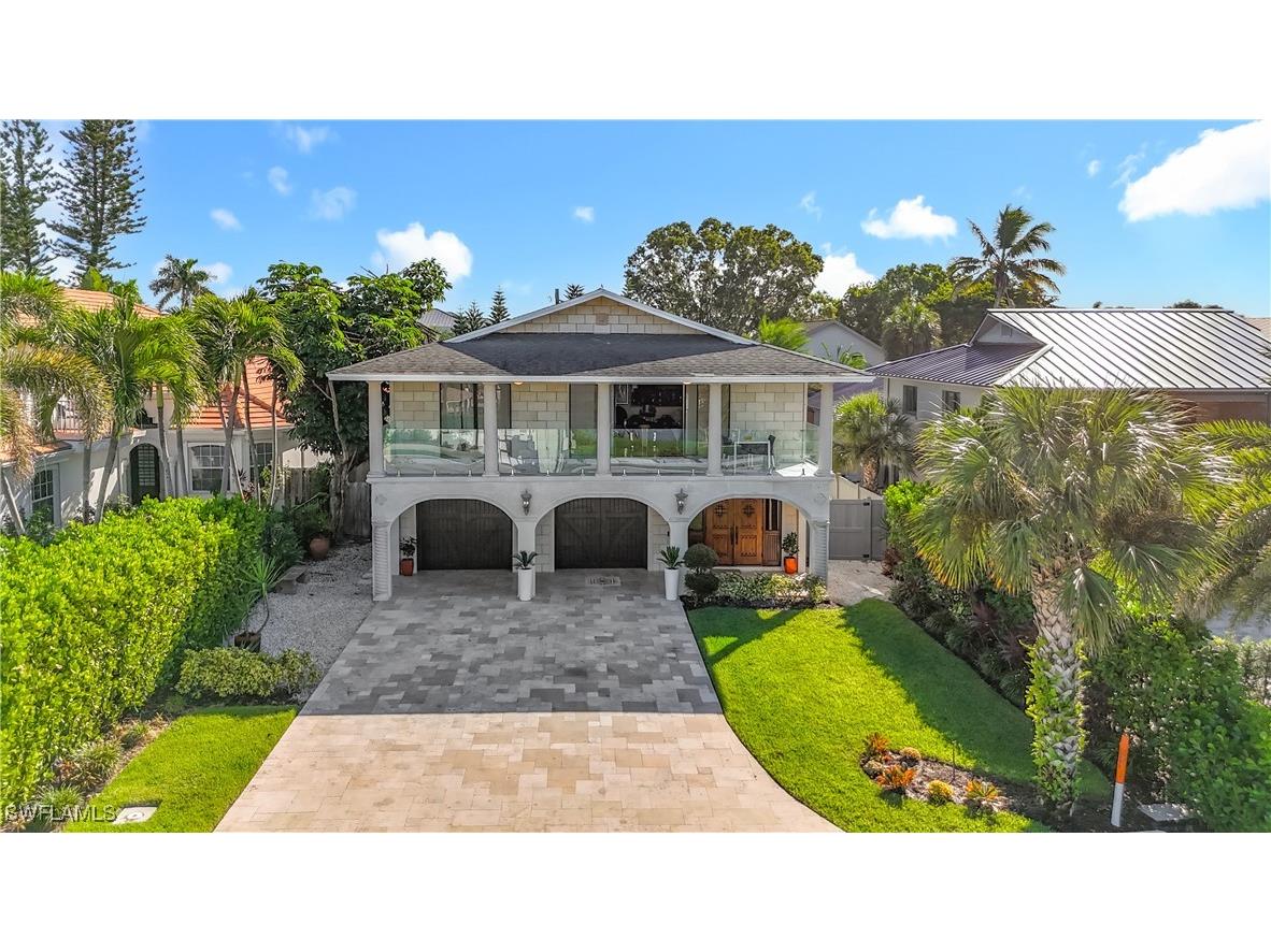 10242 Vanderbilt Drive Naples FL 34108 225075785 image14