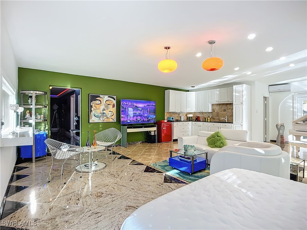 10242 Vanderbilt Drive Naples FL 34108 225075785 image21