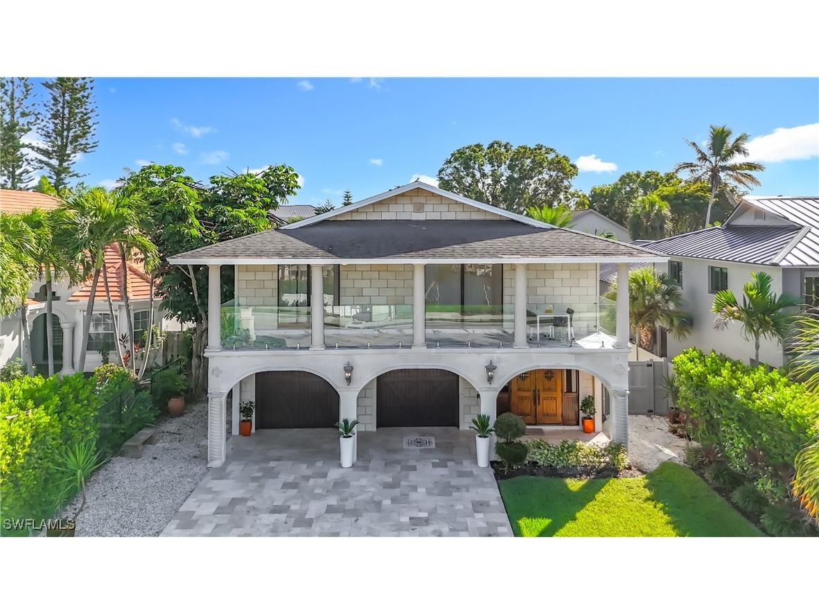 10242 Vanderbilt Drive Naples FL 34108 225075785 image4