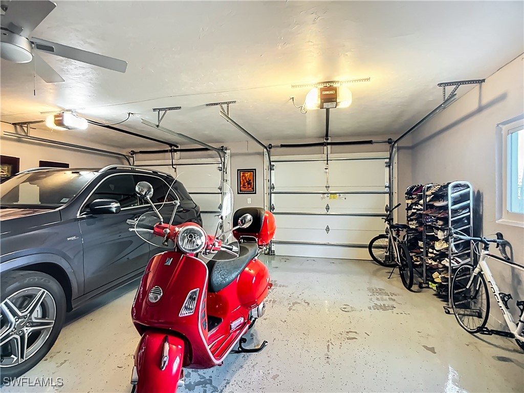 10242 Vanderbilt Drive Naples FL 34108 225075785 image50