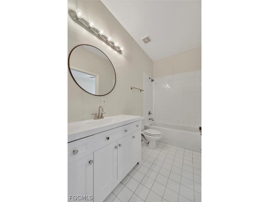 10245 S Golden Elm Drive Estero FL 33928 2026006837 image46