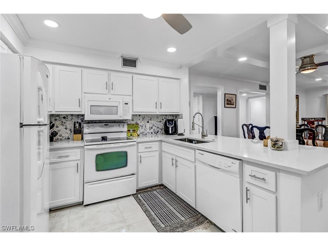 1025 Foxfire Lane #208 Naples FL 34104 223013809 image1