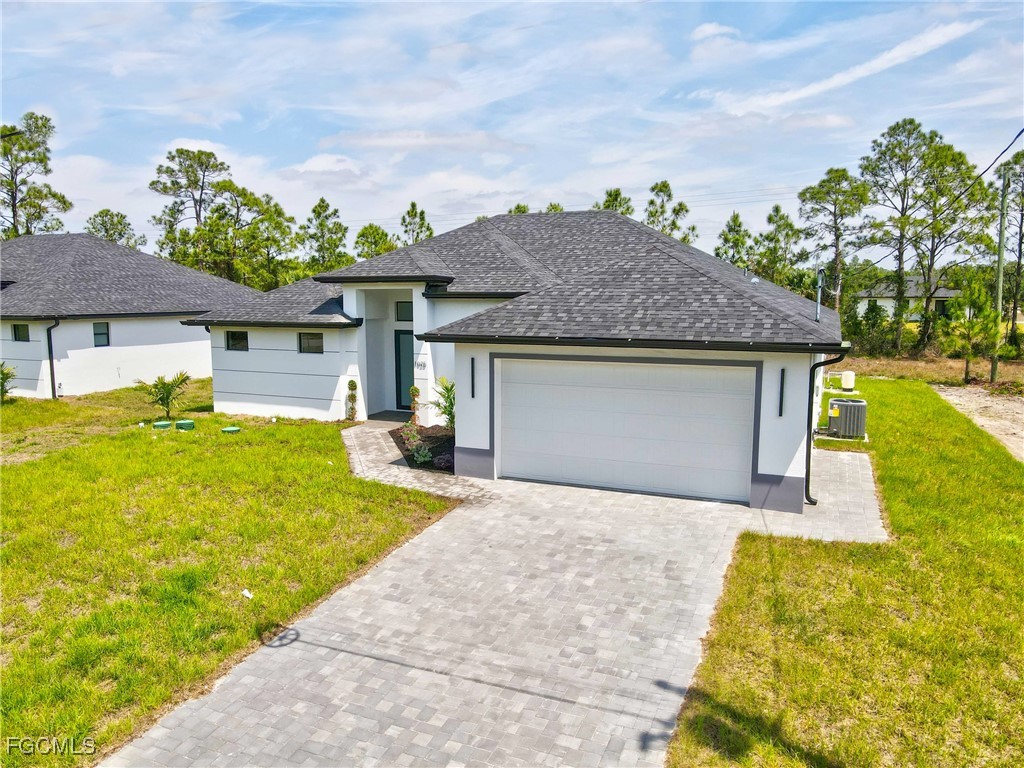 1025 Gladys Street Lehigh Acres FL 33974 2025004019 image38