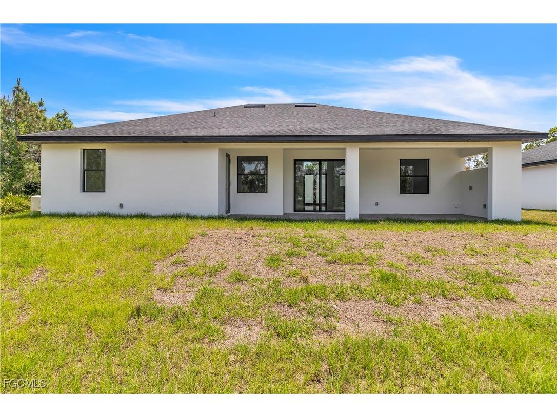 1025 Gladys Street Lehigh Acres FL 33974 2025004019 image40