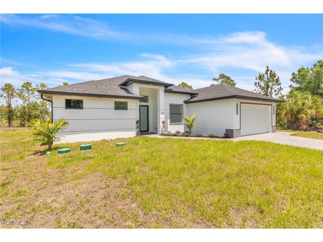 1025 Gladys Street Lehigh Acres FL 33974 2025004019 image49