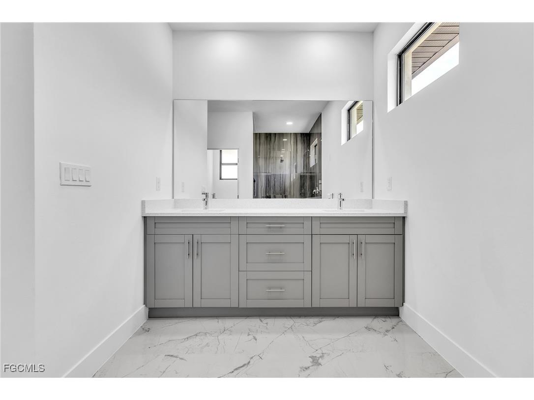 1025 Gladys Street Lehigh Acres FL 33974 2026000965 image19