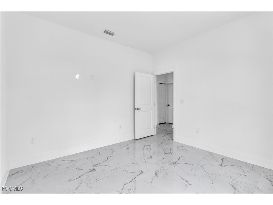 1025 Gladys Street Lehigh Acres FL 33974 2026000965 image30