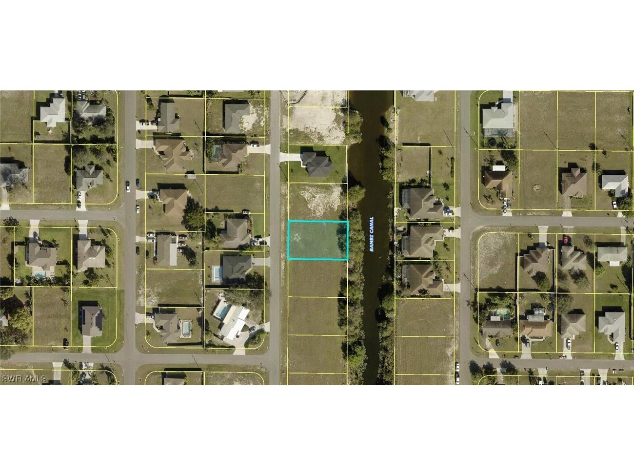 1025 NE 13th Place Cape Coral FL 33909 224000840 image1