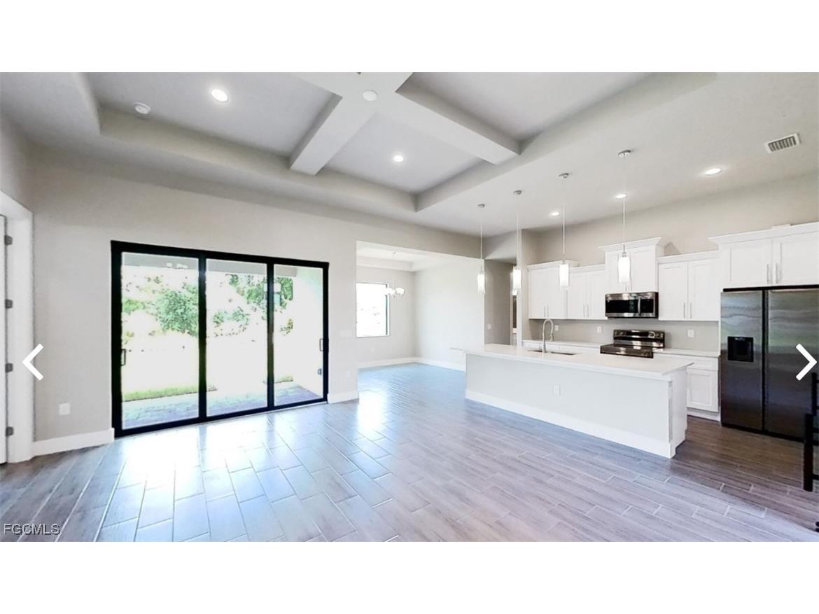 1025 NW 16th Place Cape Coral FL 33993 2025023958 image2