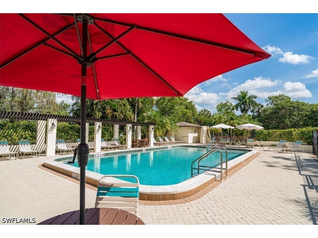 1025 Pine Isle Lane #1025 Naples FL 34112 226016666 image1