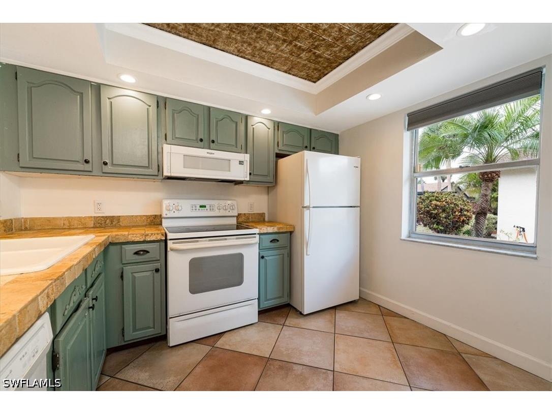 1025 Pine Isle Lane #1025 Naples FL 34112 226016666 image10