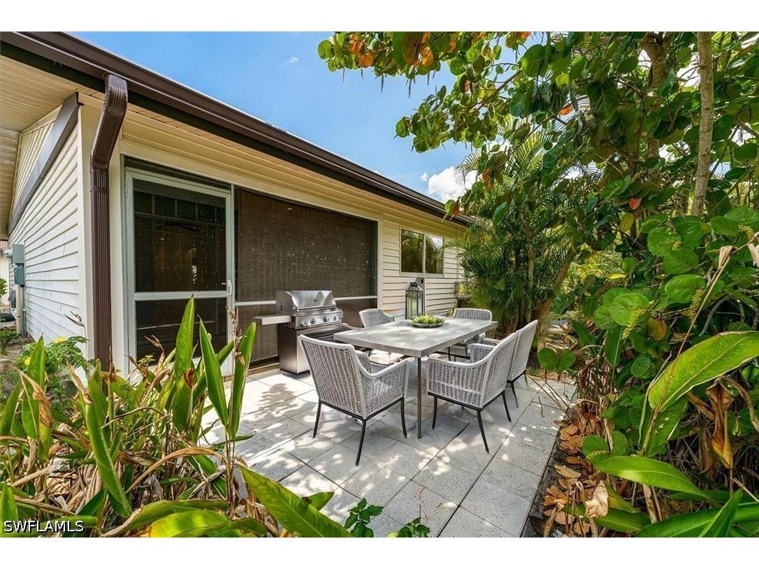 1025 Pine Isle Lane #1025 Naples FL 34112 226016666 image2
