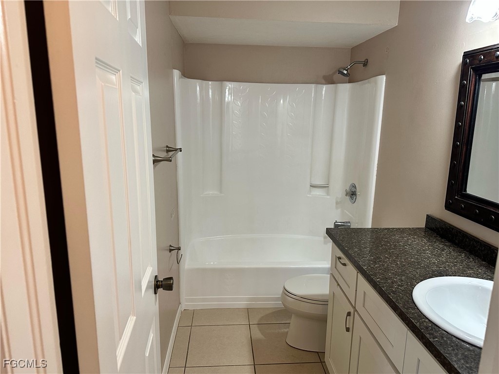 1025 SE 24th Avenue #1 Cape Coral FL 33990 2025018427 image21