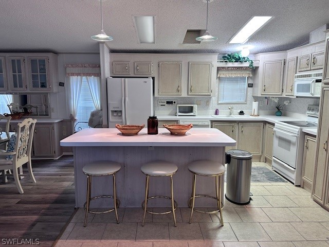 1025 Silver Lakes Boulevard Naples FL 34114 226009302 image4