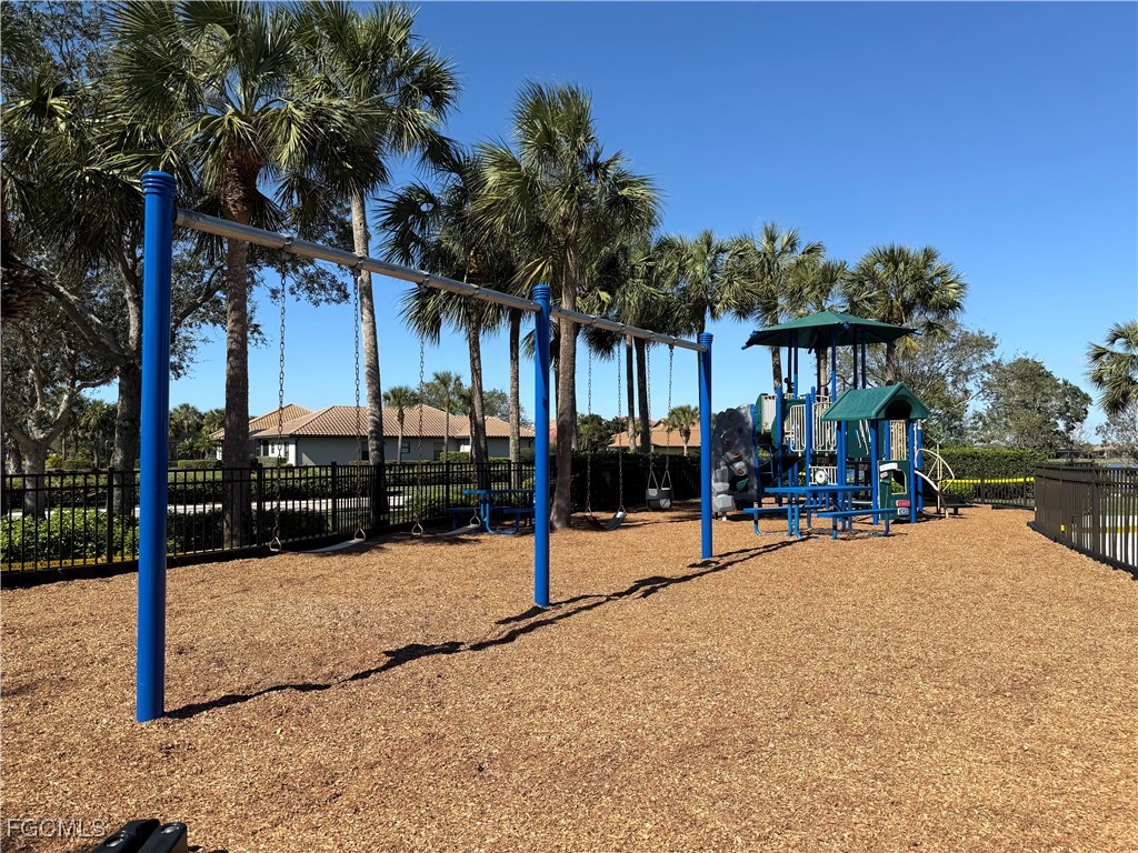 10250 Ashbrook Court Fort Myers FL 33913 2025018837 image45