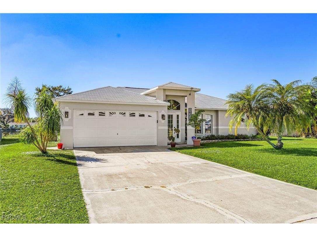 10250 Sandy Hollow Lane Bonita Springs FL 34135 2025023472 image1