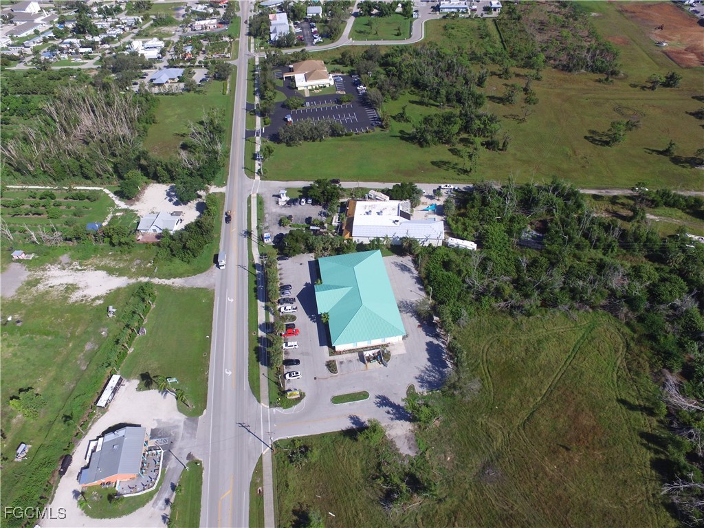 10250 Stringfellow Road Saint James City FL 33956 2025019123 image4