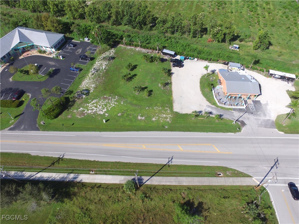 10250 Stringfellow Road Saint James City FL 33956 2025019123 image8