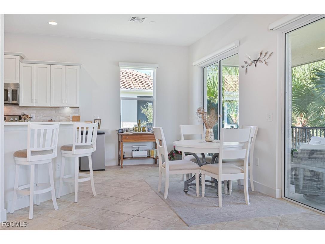 10251 Glastonbury Circle #201 Fort Myers FL 33913 2025017147 image29