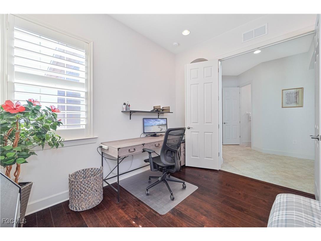 10251 Glastonbury Circle #201 Fort Myers FL 33913 2025017147 image36