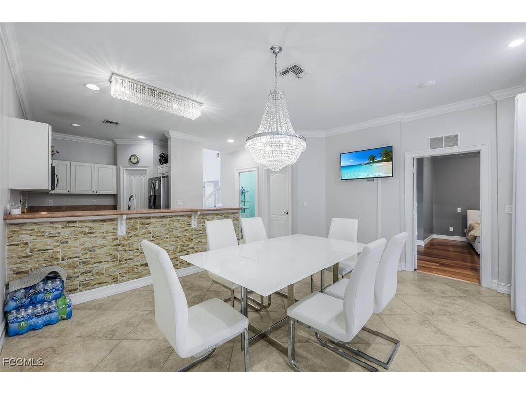 10253 S Silver Palm Drive Estero FL 33928 2025016413 image10