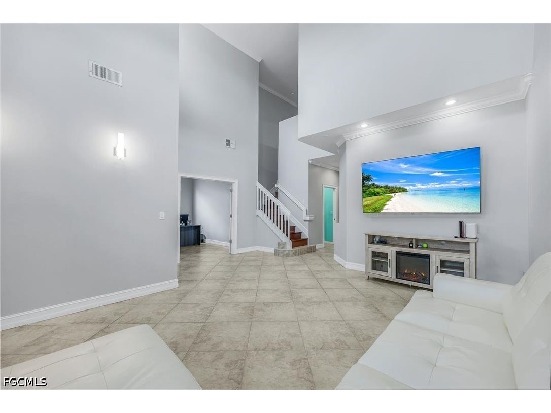10253 S Silver Palm Drive Estero FL 33928 2026014478 image5