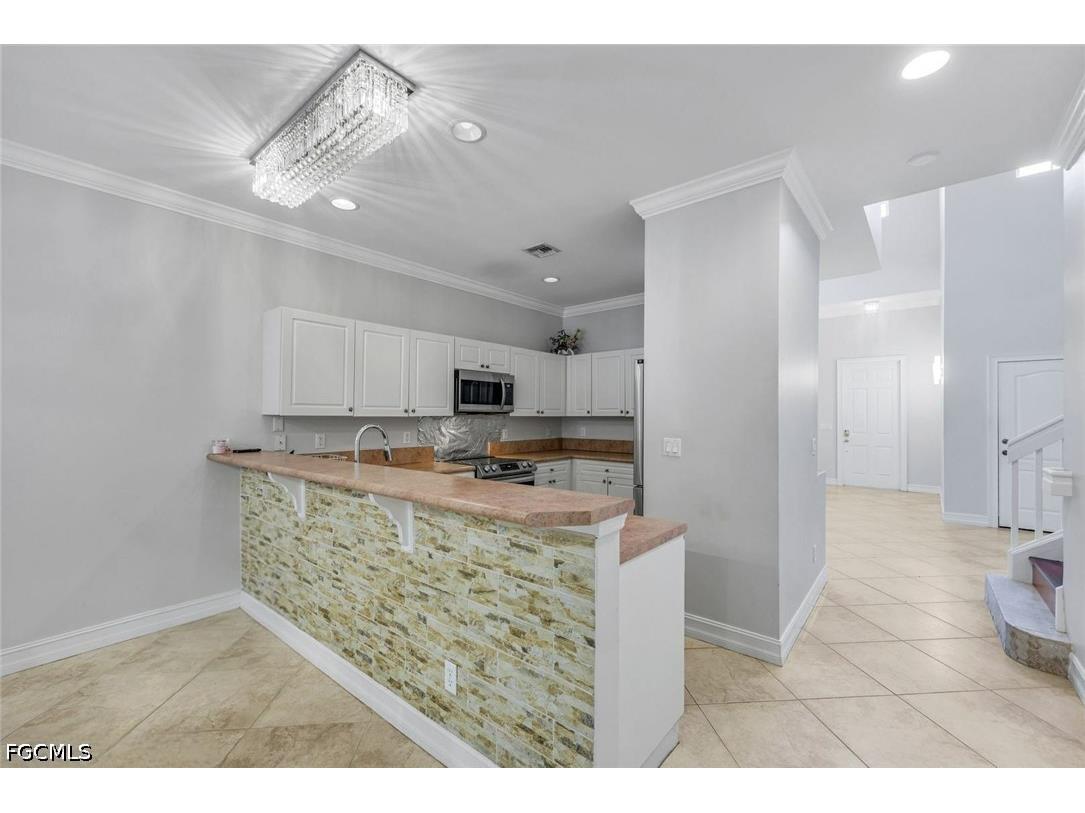 10253 S Silver Palm Drive Estero FL 33928 2026014478 image6