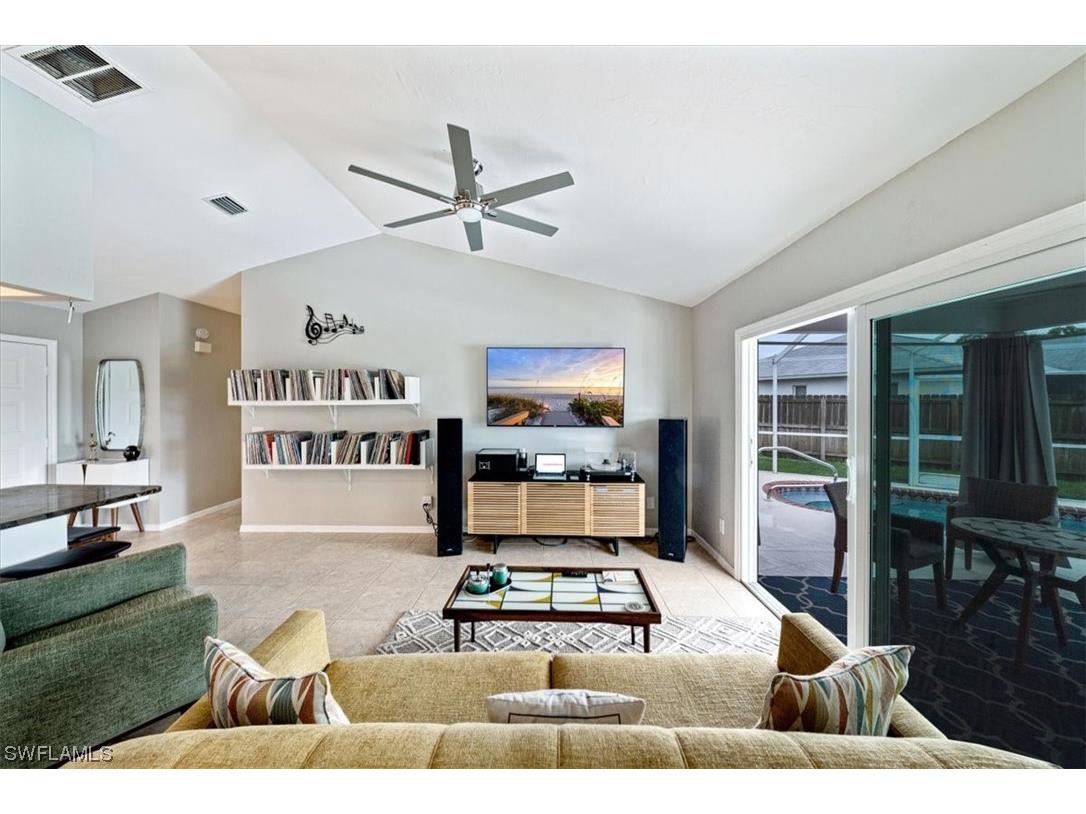10256 Sandy Hollow Lane Bonita Springs FL 34135 223061230 image1