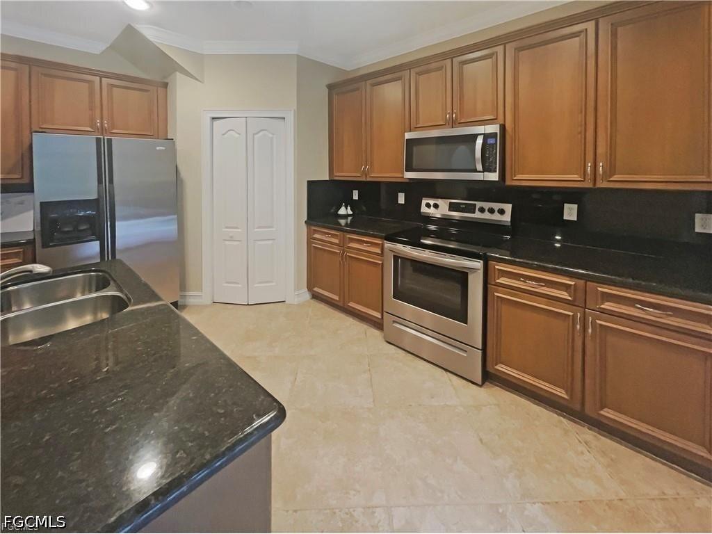 10257 S Silver Palm Drive Estero FL 33928 2026021865 image8