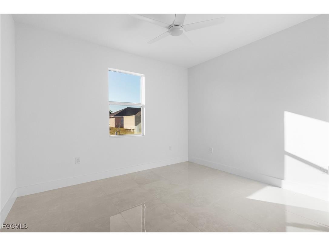 1026 Nelson Road N Cape Coral FL 33993 2025005728 image25