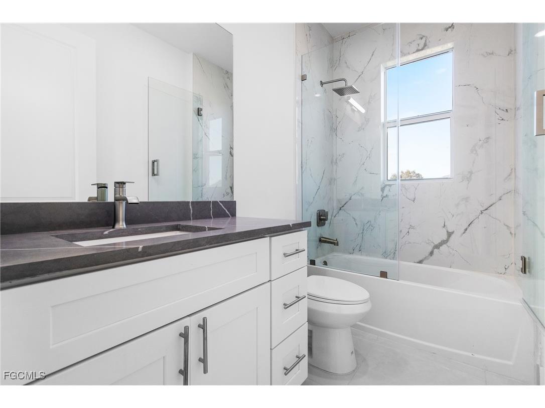 1026 Nelson Road N Cape Coral FL 33993 2025005728 image27