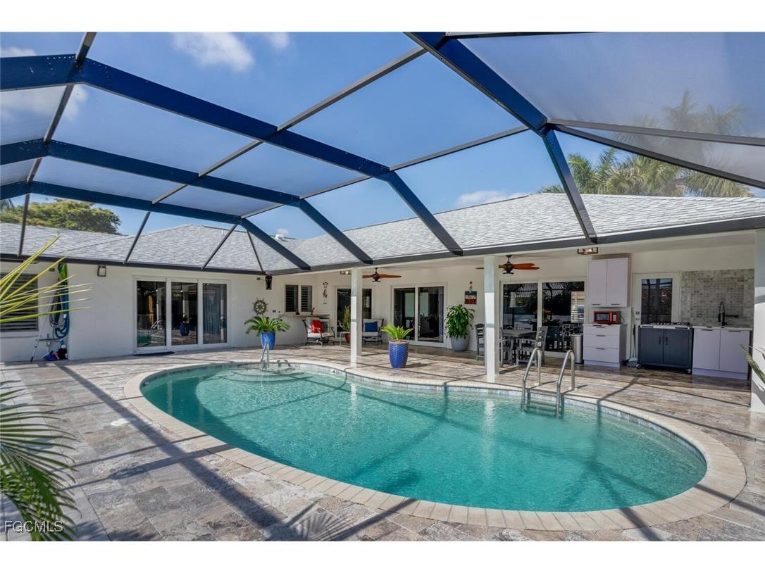 1026 S Town And River Drive Fort Myers FL 33919 2025021435 image2