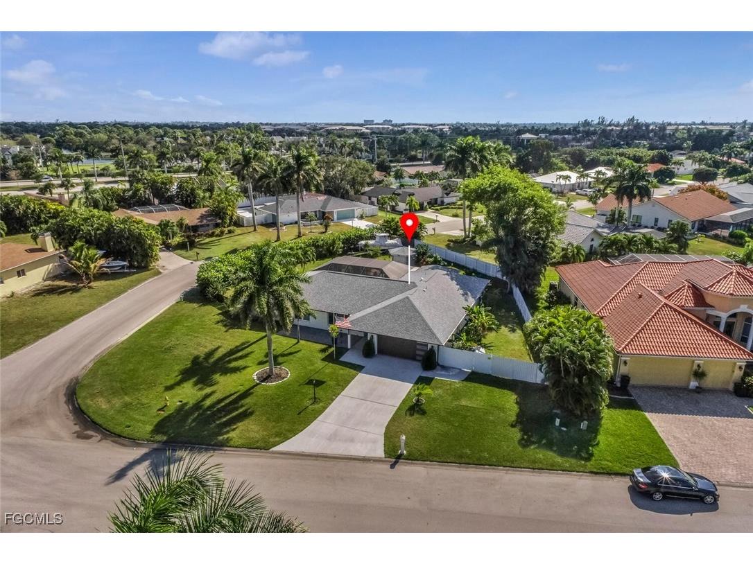 1026 S Town And River Drive Fort Myers FL 33919 2025021435 image27