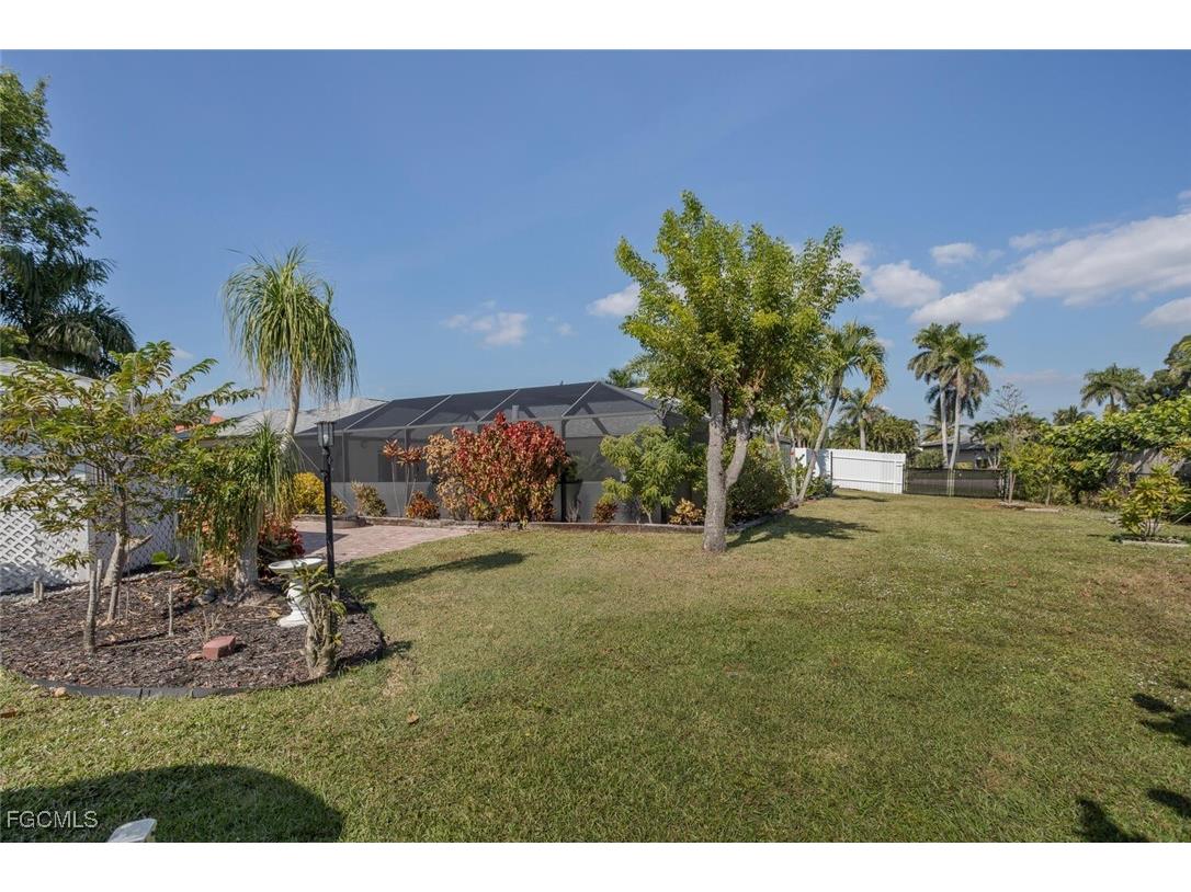 1026 S Town And River Drive Fort Myers FL 33919 2025021435 image33