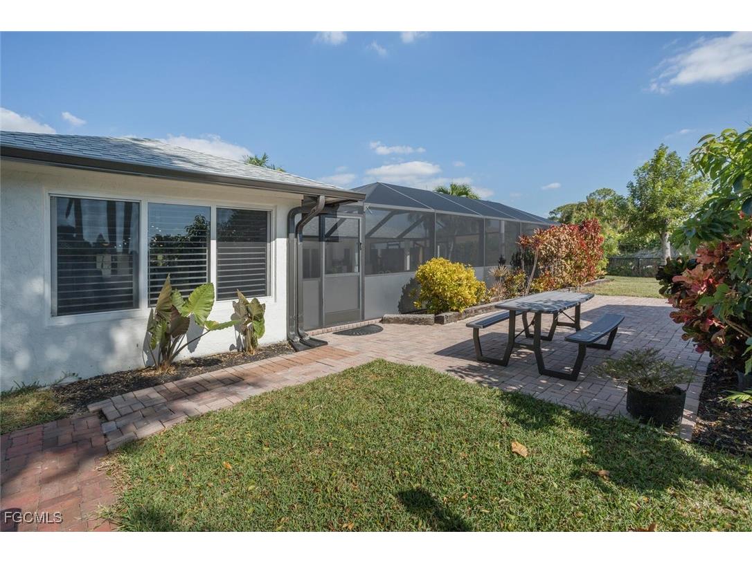 1026 S Town And River Drive Fort Myers FL 33919 2025021435 image36