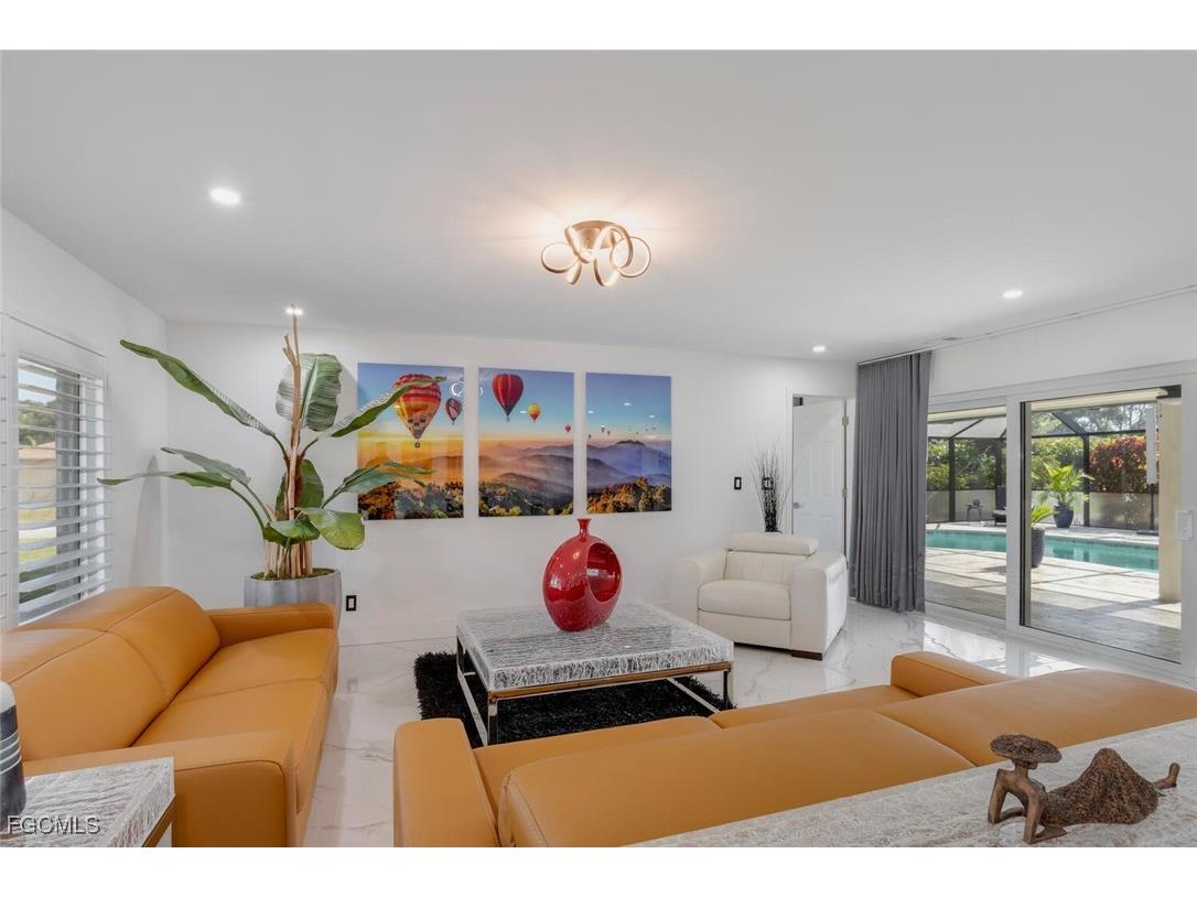 1026 S Town And River Drive Fort Myers FL 33919 2025021435 image8