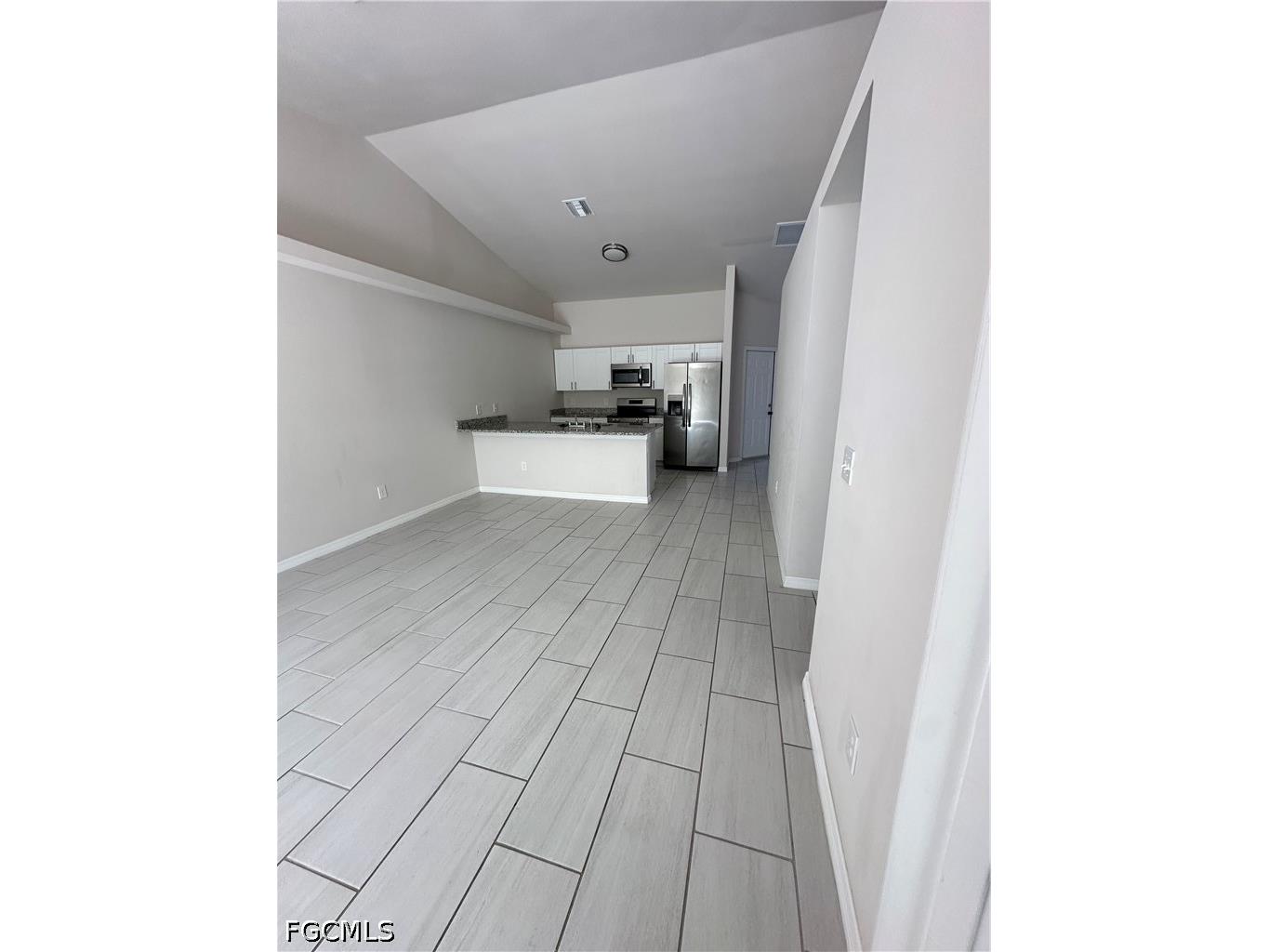 1027 Andalusia Boulevard Cape Coral FL 33909 2026024922 image8